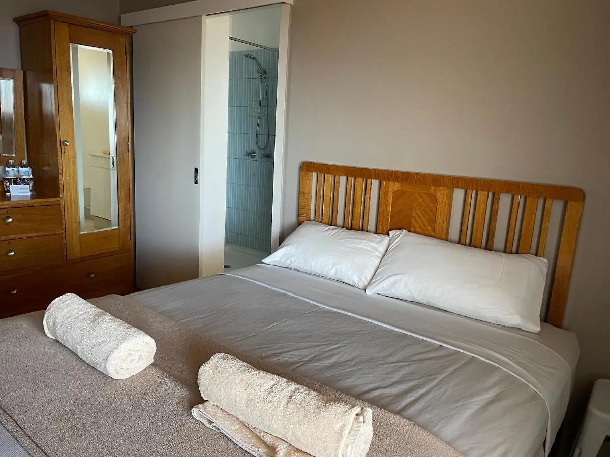 Hotel Corones Charleville Ausztrália
