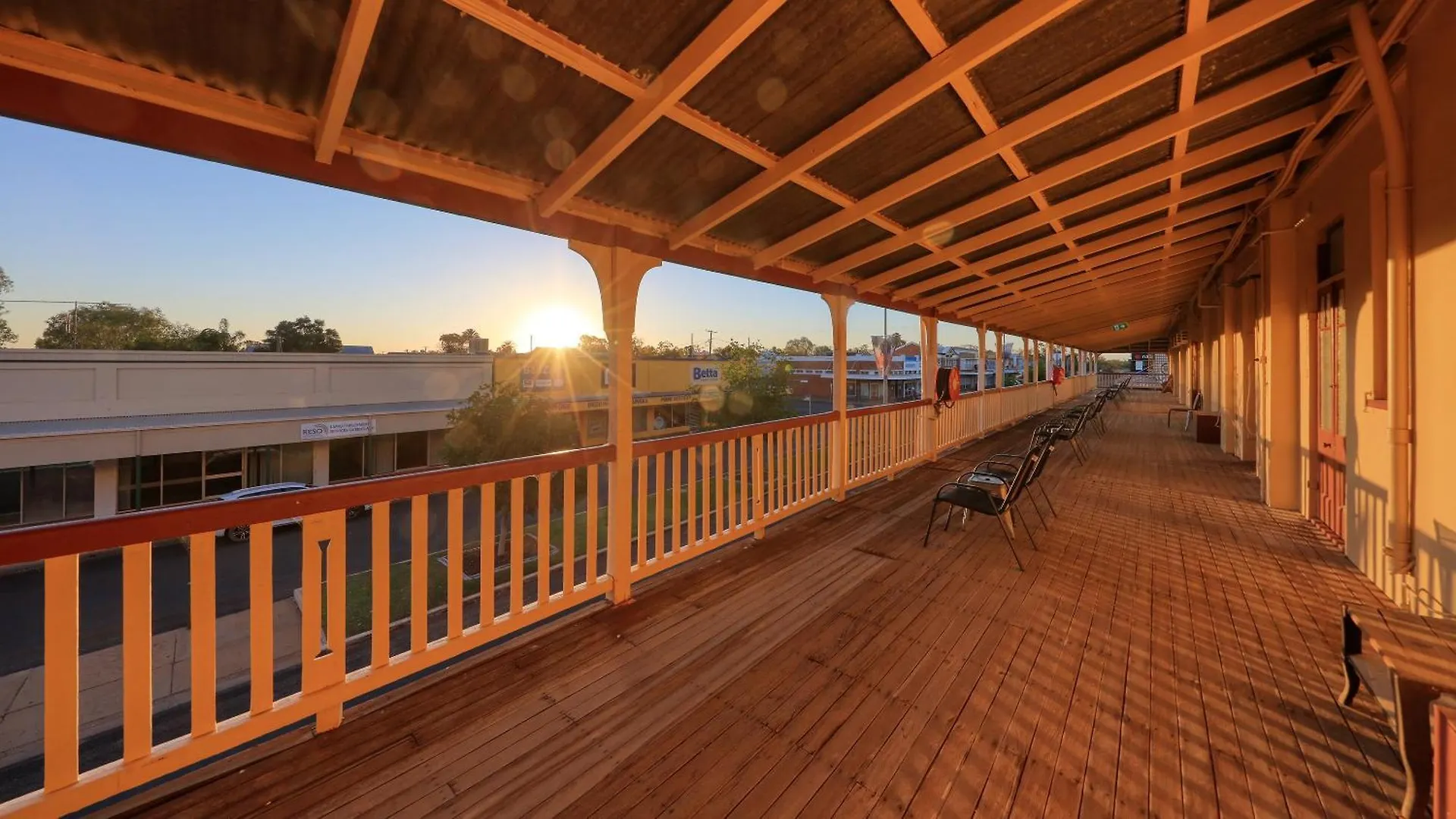 Hotel Corones Charleville