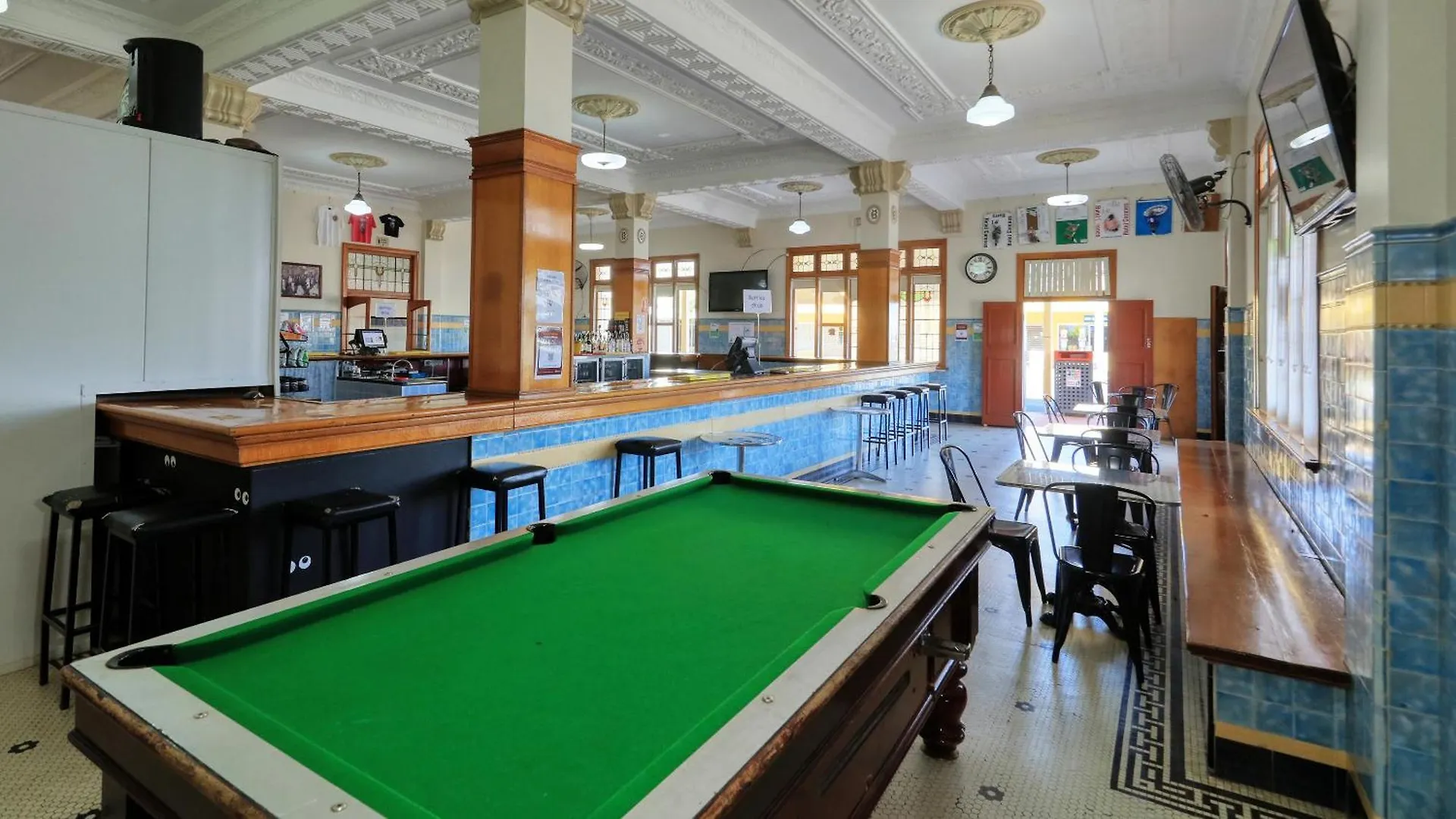 Hotel Corones Charleville